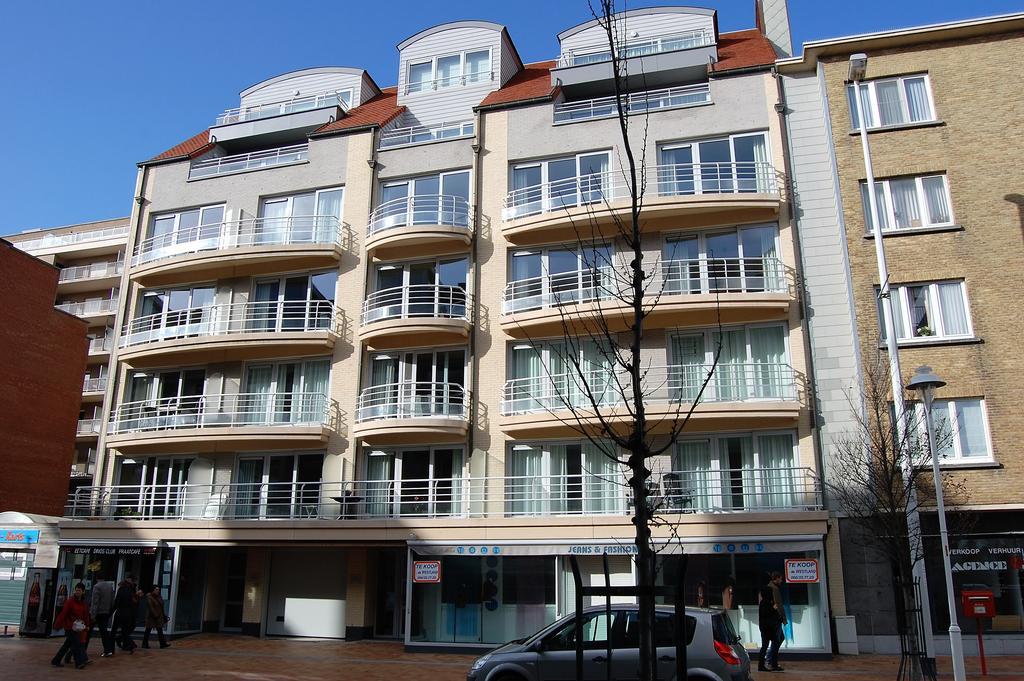 Residentie Hof Van Vlaanderen Nieuwpoort Eksteriør billede